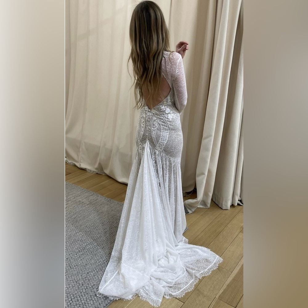 Grace Loves Lace pierlot gown